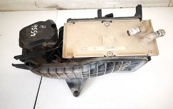 Skoda Yeti (5L) Intake manifold 03c145749b