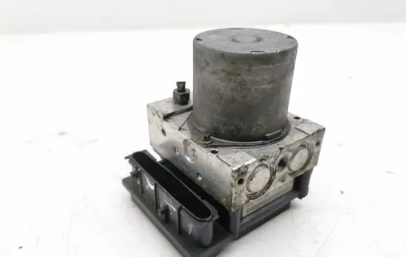 Mercedes-Benz A W169 ABS Pump 0265950322