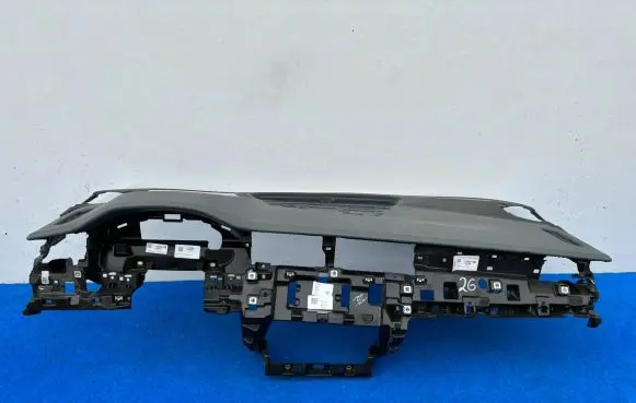 Audi Q8 Dashboard 4M8857033