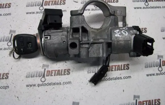 Toyota Avensis T250 Ignition lock 450200504