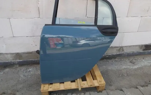 Smart ForFour II W453 Rear door