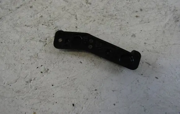 BMW X1 F48 F49 Fender mounting bracket 7354768