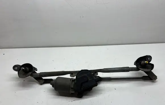 Lexus IS 220D-250-350 Front wiper linkage and motor 8511053040 1593000201