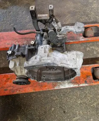 Volkswagen Cross Polo Manual 5 speed gearbox PHB