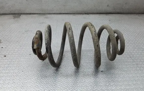 Skoda Superb B5 (3U) Rear coil spring