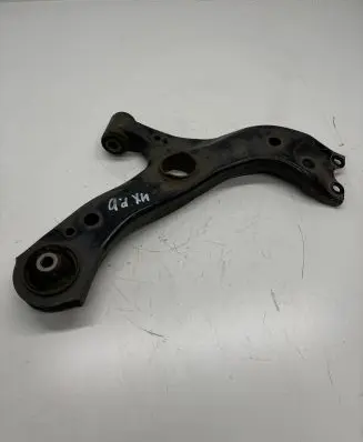 Lexus UX Front lower control arm/wishbone