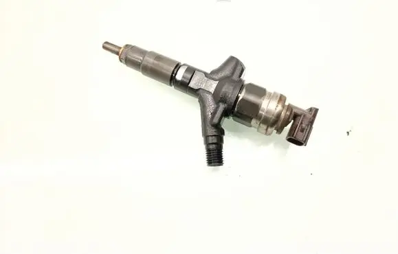 Subaru Outback Fuel injector 16613AA030