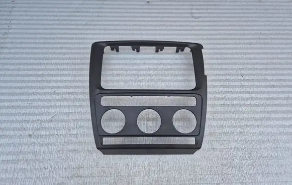 Skoda Octavia Mk2 (1Z) Panel trim 1Z0858069CG
