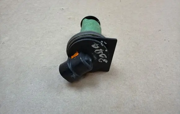 Tesla Model X Windshield washer fluid level sensor 6253608