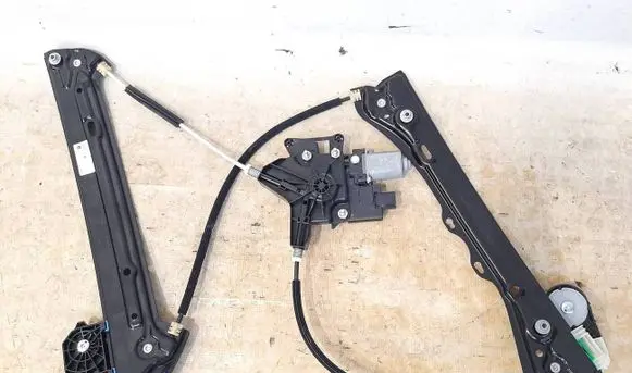 BMW 2 F44 Front window lifting mechanism without motor 9851141