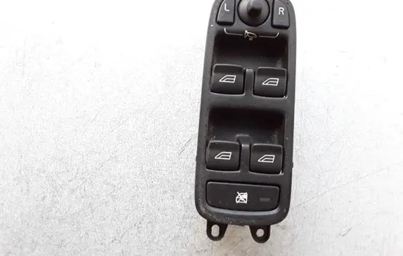 Volvo V50 Electric window control switch 30710787 30710788 30710789