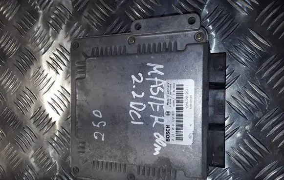 Renault Master II Engine control unit/module 0281010320 HOM8200106111 8200110105