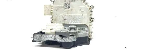 Audi A3 S3 8V Rear door lock 8K0839015H