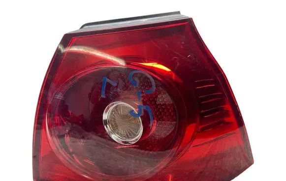 Volkswagen Golf V Rear/tail lights 1K6945096D 89031526
