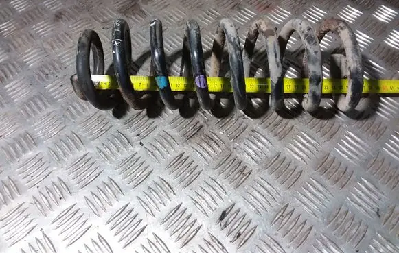 Peugeot 607 Rear coil spring
