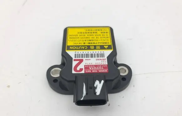 Lexus IS III XE30 ESP acceleration yaw rate sensor 8918350030