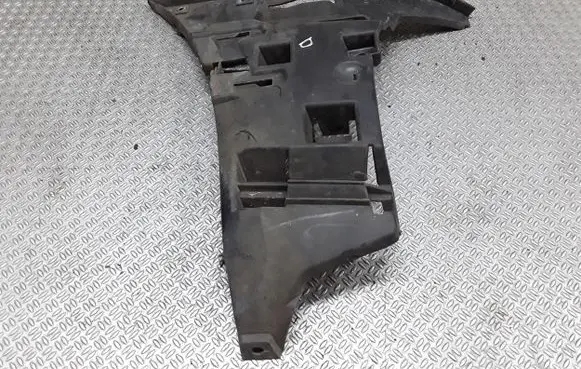 Volvo S60 Front bumper mounting bracket 09190304