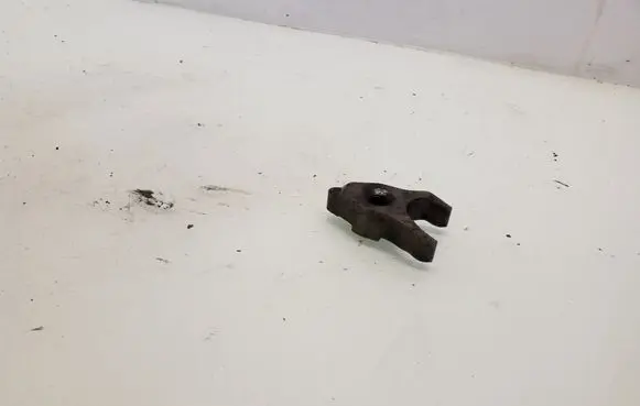 Toyota Corolla Verso E121 Fuel Injector clamp holder