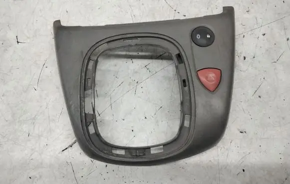 Renault Scenic II - Grand scenic II Hazard light switch 8200407415 88040009