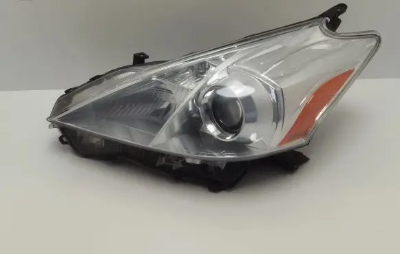 Toyota Prius+ (ZVW40) Headlight/headlamp