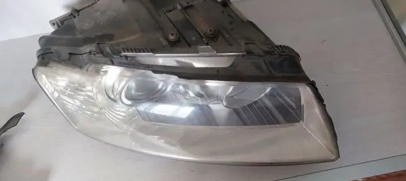 Audi A8 S8 D3 4E Headlight/headlamp 15811800