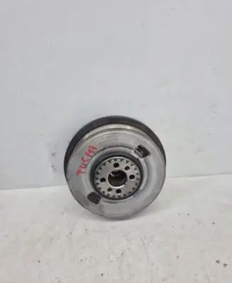 Hyundai Tucson TL Crankshaft pulley 231232U202