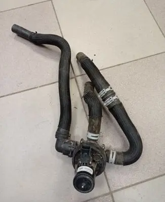 Chevrolet Volt II Electric auxiliary coolant/water pump 23187581