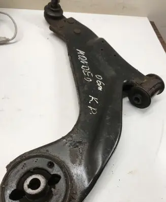 Ford Mondeo Mk III Front lower control arm/wishbone