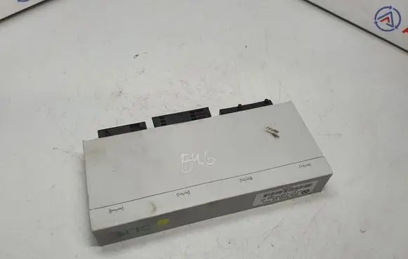 BMW 3 E46 Central body control module 6963026 61356963026 3454607