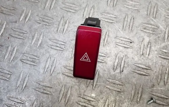 Honda CR-V Hazard light switch M33808