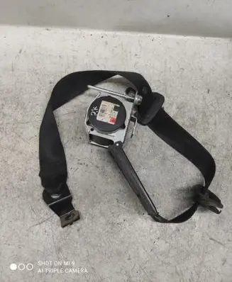 Opel Zafira B Front seatbelt