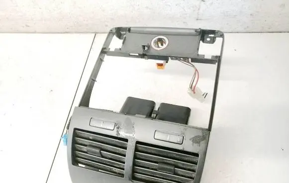 Volkswagen Phaeton Dash center air vent grill 3d0819203e s9940011e