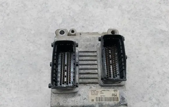 Opel Corsa D Engine control unit/module ECU 55557932
