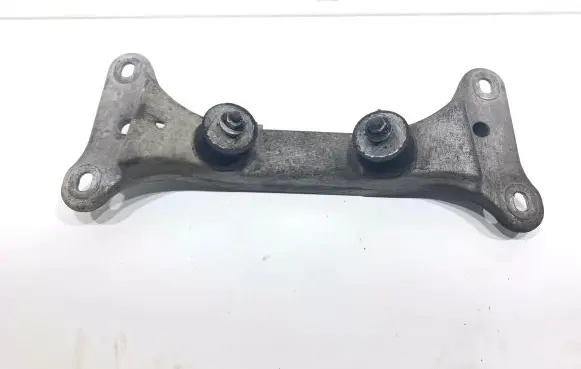 BMW 1 E81 E87 Gearbox mounting bracket