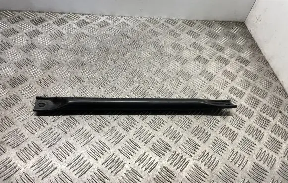 BMW 5 F10 F11 Radiator support slam panel bracket 7180317