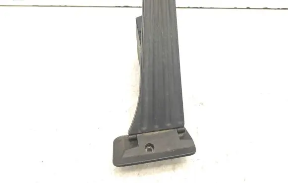 BMW X1 F48 F49 Accelerator throttle pedal 685999904 3542685999904 21490710