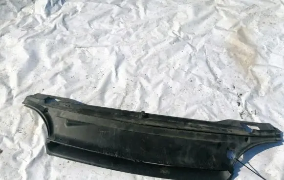 Renault Espace II Radiator support slam panel