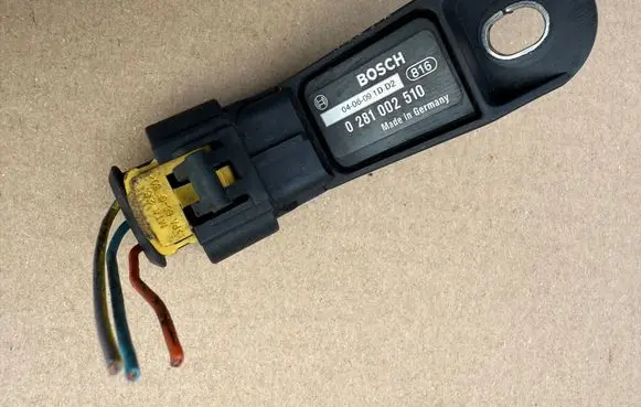 Fiat Doblo Air pressure sensor 0281002510