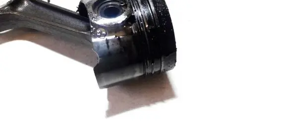 Renault Megane I Piston with connecting rod