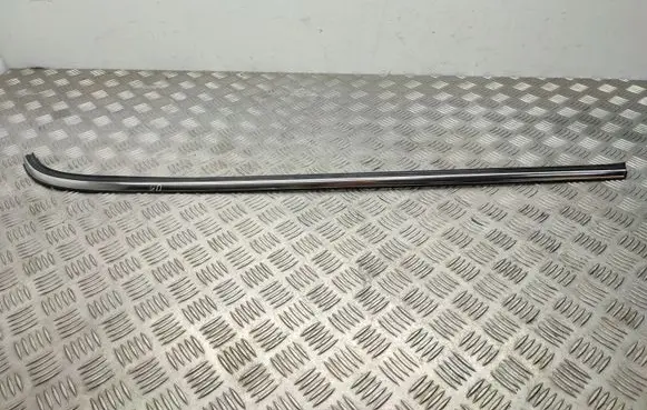 Mini One - Cooper Coupe R56 Rear side glass trim 