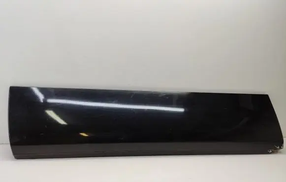 Land Rover Range Rover L322 Front door trim (molding) 8263895