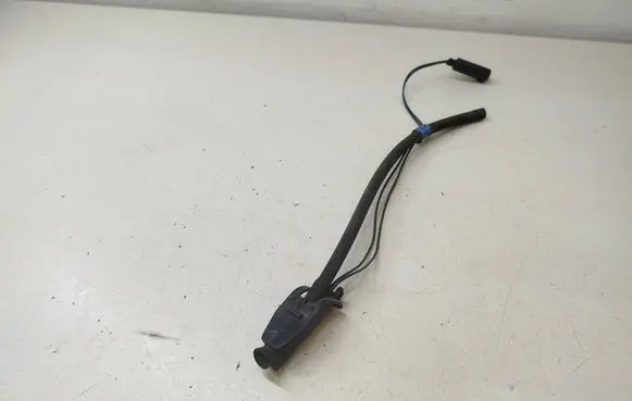 Land Rover Range Rover Sport L494 Windshield washer spray nozzle 