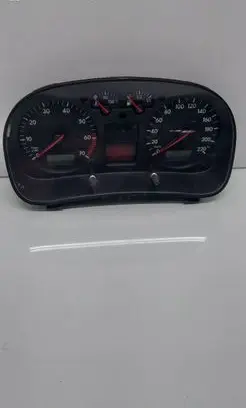 Volkswagen Golf IV Speedometer (instrument cluster) 1J0920826 KL504217
