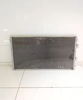 Nissan Leaf I (ZE0) Coolant radiator 921103NL0B MF4477509772