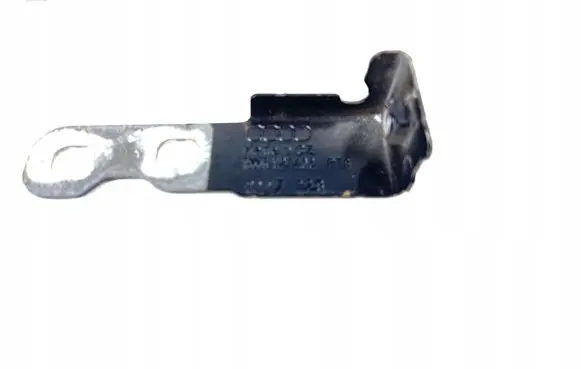 Audi A5 Fender mounting bracket 8W6821433