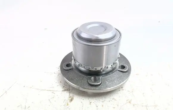 Mercedes-Benz Vito Viano W447 Front wheel bearing hub AZMT420511415 A6393301232 A6393301332