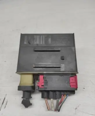 Peugeot 3008 I Glow plug pre-heat relay 9662570880 018010953 010571199