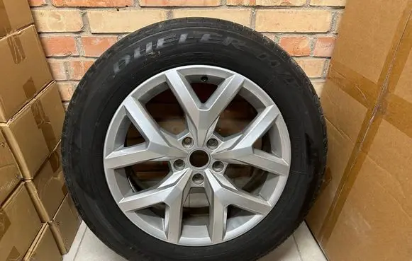 Volkswagen Amarok R19 alloy rim 2H6601025C