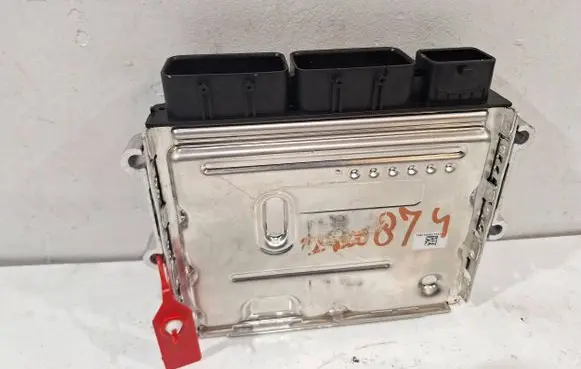 Renault Trafic III (X82) Engine control unit/module 0281039677