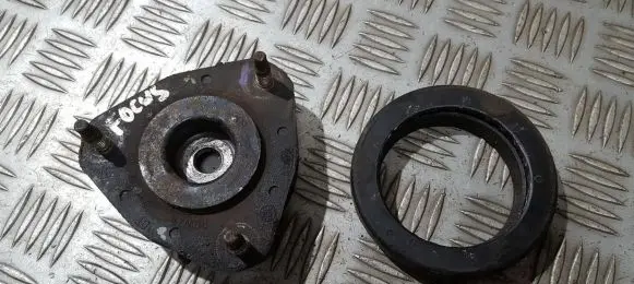 Coil spring mount